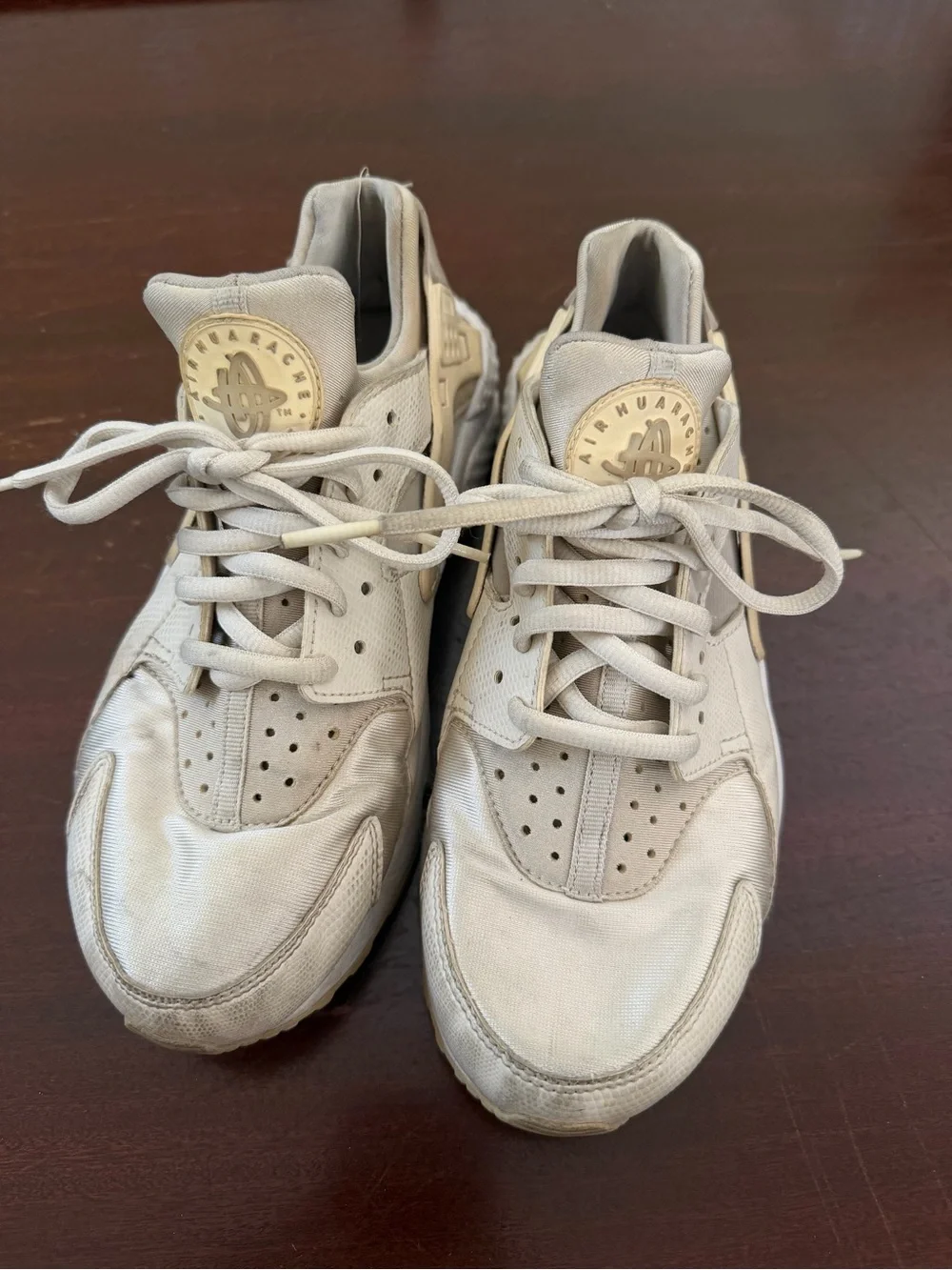 Women’s White/Tan Nike Huaraches